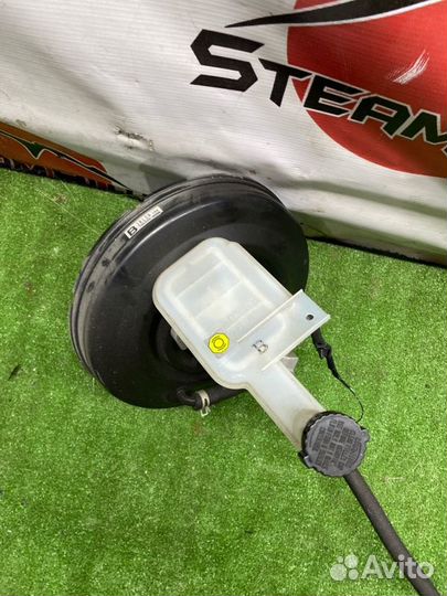 Главный тормозной цилиндр Nissan Juke YF15 HR15DE