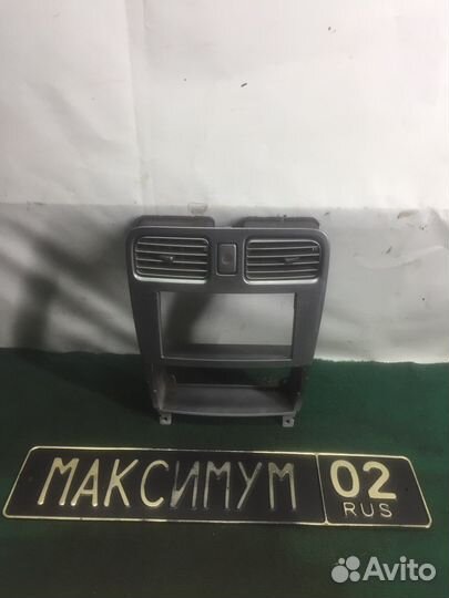 Центральная консоль Forester SG