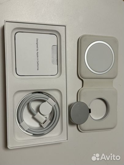 Беспроводная зарядка Apple MagSafe duo