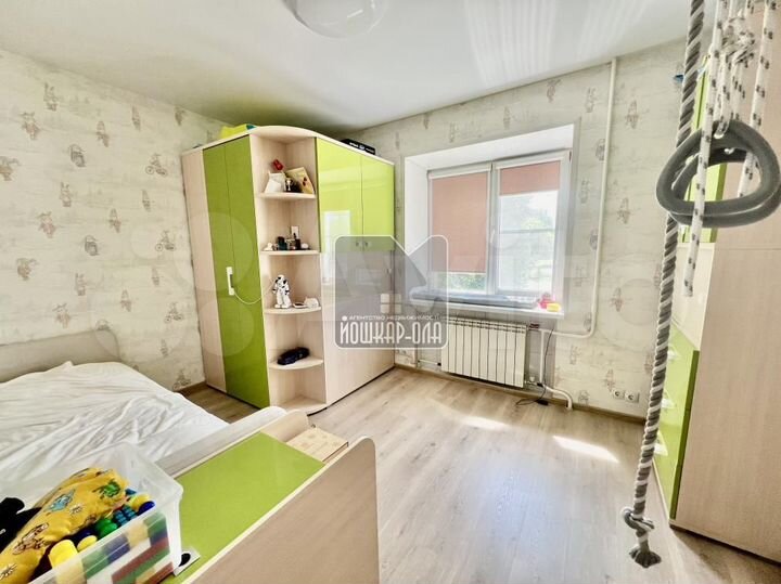 3-к. квартира, 84 м², 2/5 эт.