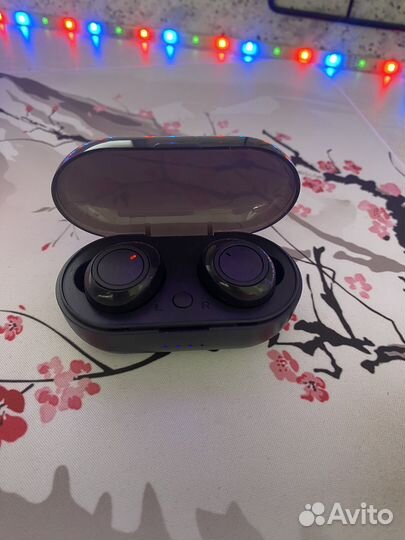 Беспроводные наушники TWS