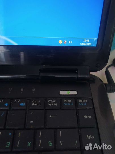 Ноутбук asus