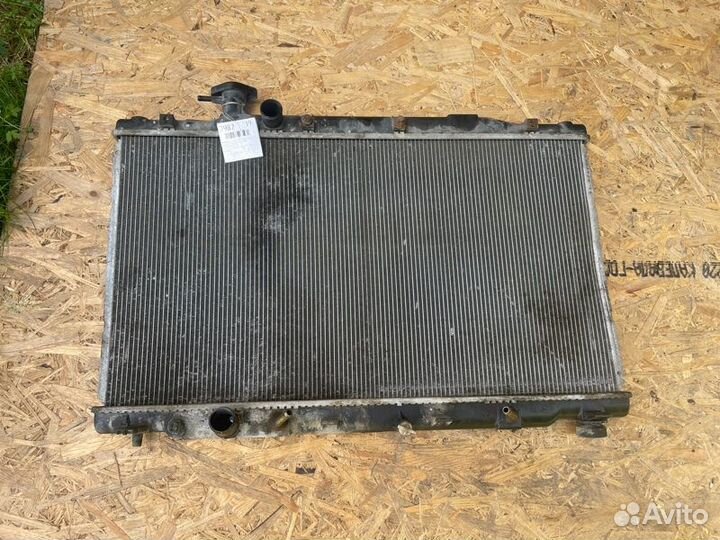 Радиатор охлаждения двигателя Honda Cr-V III 2.4