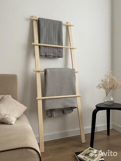 Вешалка лестница напольная, как IKEA