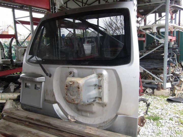 Крышка багажника Mitsubishi Pajero 3 4M41 DI-D 3.2