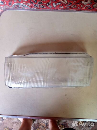 Стекло фары