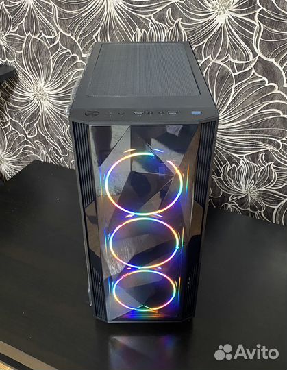 Игровой компьютер intel i7-7700K/32Gb/GTX1070 8Gb