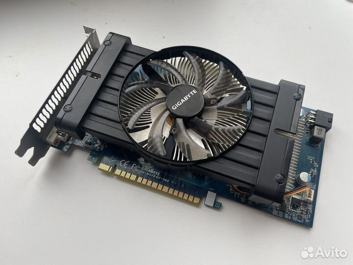 Видеокарта GTX 550 ti 1 gb