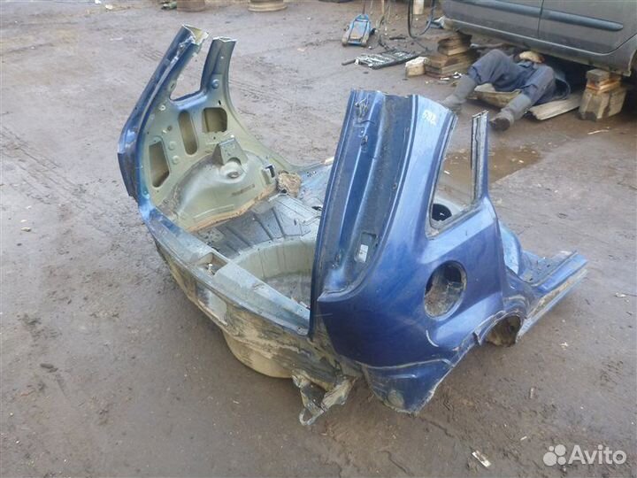 Задняя часть кузова Opel Corsa F68 Z12XE 2003