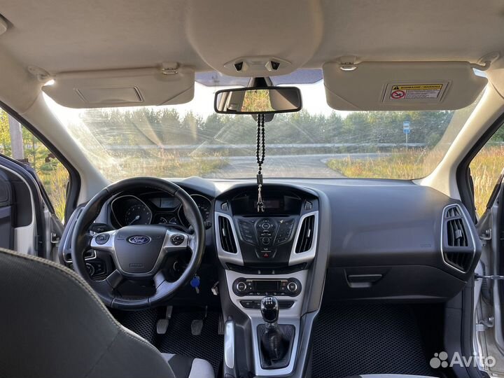Ford Focus 1.6 МТ, 2011, 230 000 км