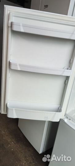 Холодильник Indesit