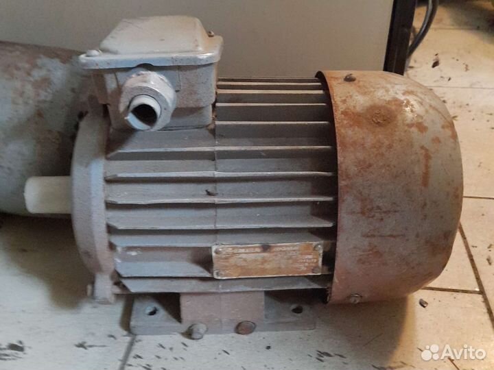 Электродвигателя,редуктора