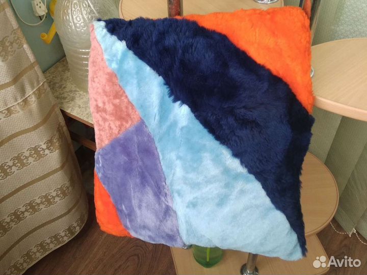 Декоративная подушка из натуральной овчины