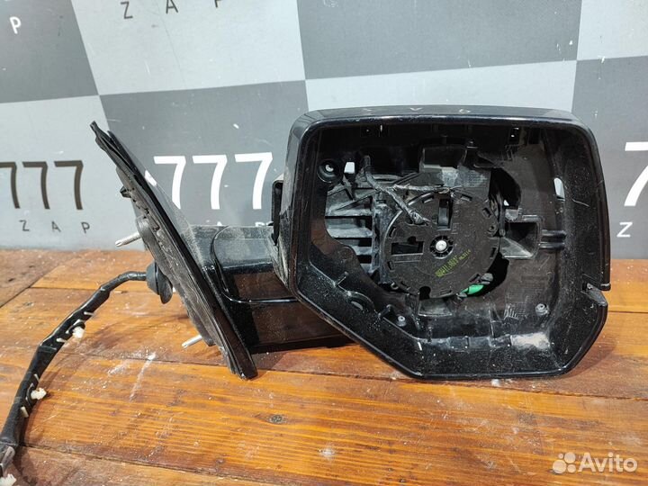 Зеркало правое 19 pin Cadillac Escalade 4 14-20 Б/У Оригинал