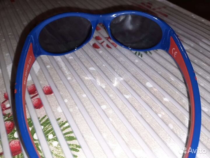 Солнцезащитные очки детские Италия