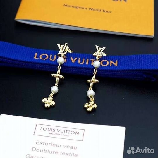 Серьги Louis Vuitton