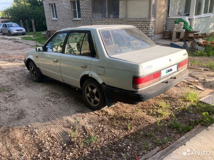 Mazda 323 1.3 МТ, 1989, 350 000 км