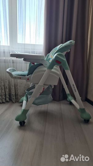 Стульчик для кормления olsson