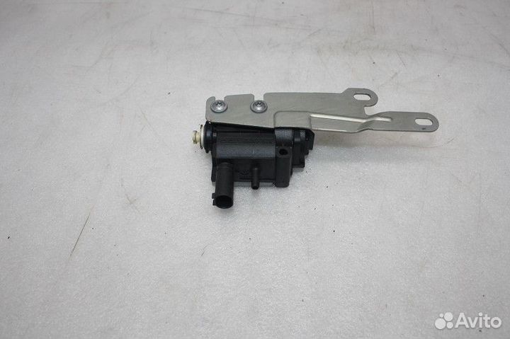 Активатор лючка бензобака BMW X6 E71 2008