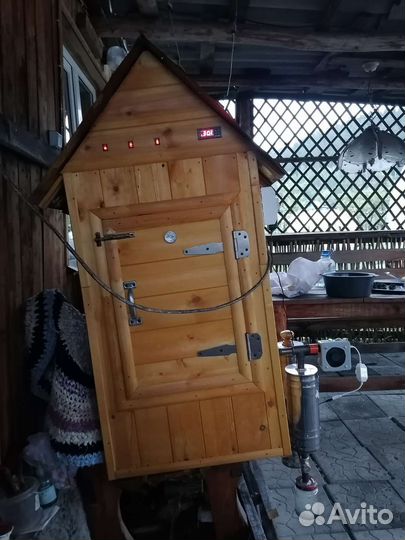 Коптильный шкаф