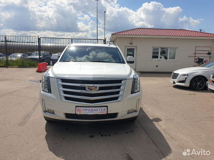 Cadillac Escalade 6.2 AT, 2016, 94 000 км