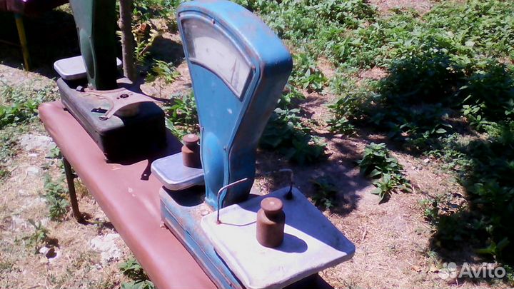 Весы торговые советские механические 2 шт