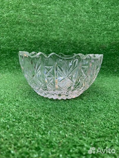 Хрустальная ваза