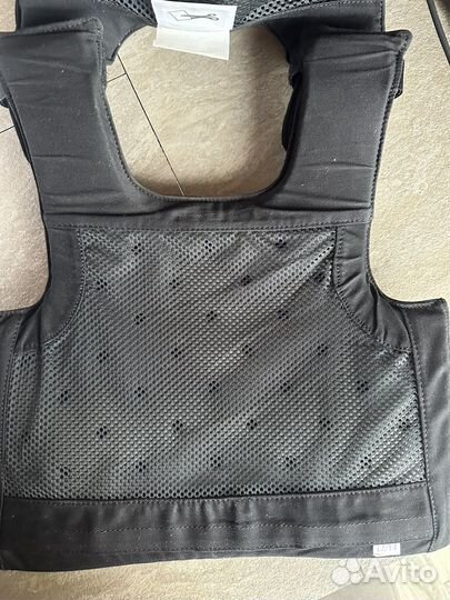 Защитный жилет для конного спорта Fouganza