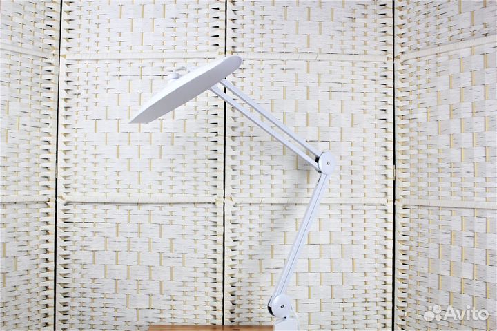 Бестеневая лампа