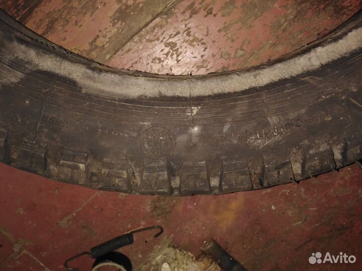 Покрышка новая и40 урал