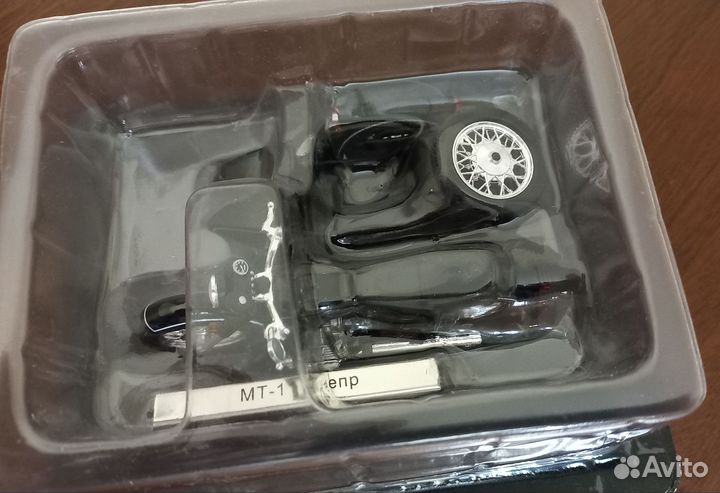 Модель мотоцикла мт-11 