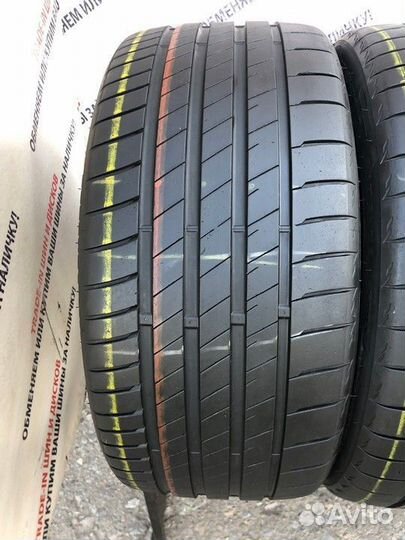 Bridgestone Potenza RE050 235/35 R19