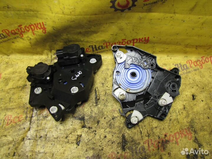 Моторчики заслонок печки Ford Focus 3