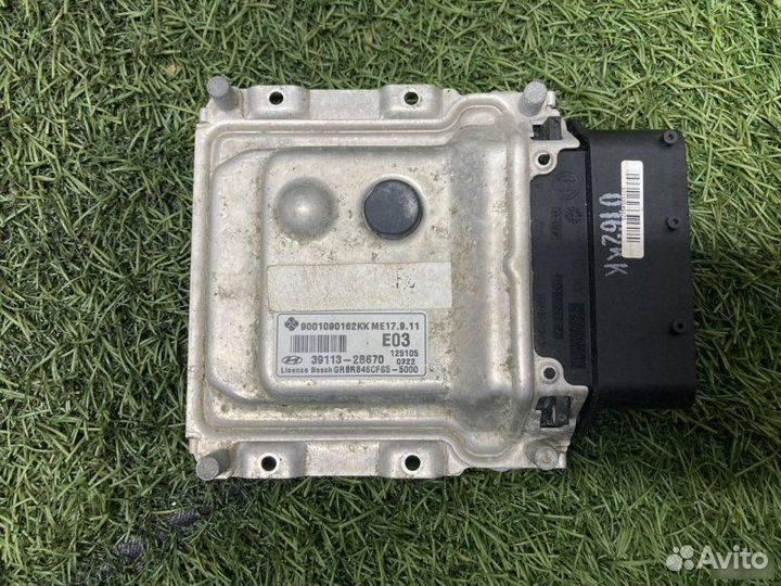 Блок управления двигателем Hyundai Solaris 1