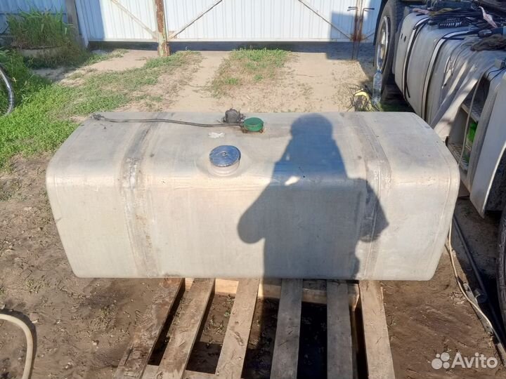 Топливный бак man tga