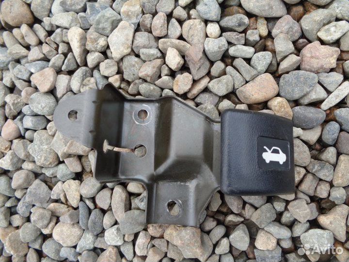 Ручка открывания капота Nissan Xtrail NT30 QR20DE