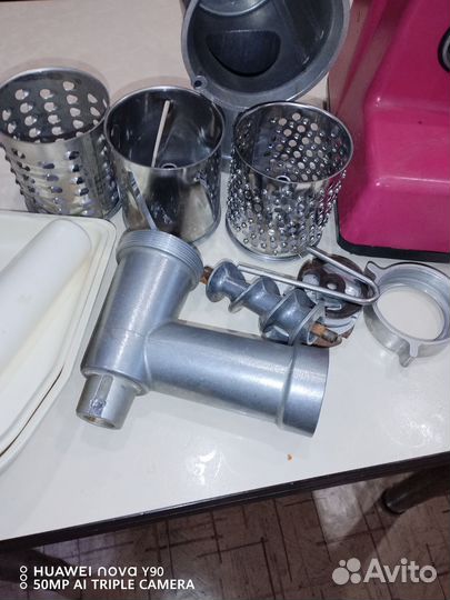 Электрическая мясорубка