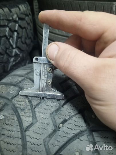 Pirelli Formula Ice 205/55 R16 117M