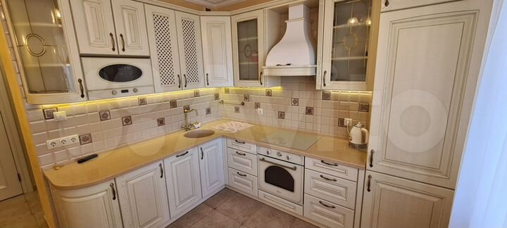 2-к. квартира, 62 м², 7/25 эт.