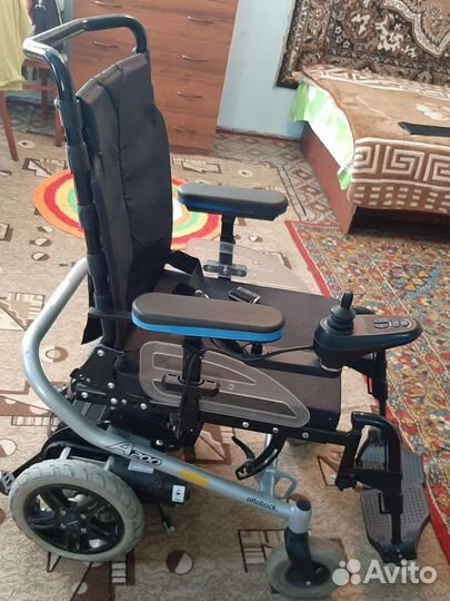 Инвалидная коляска