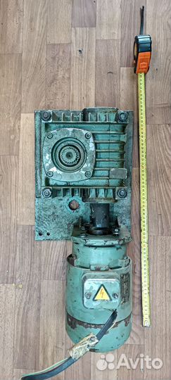 Мотор редуктор 380 в