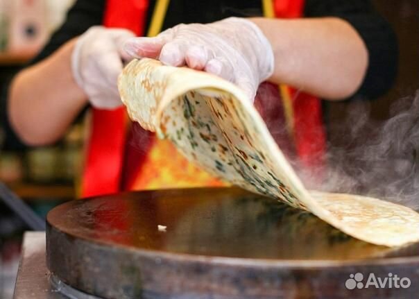 Повар-блинопек