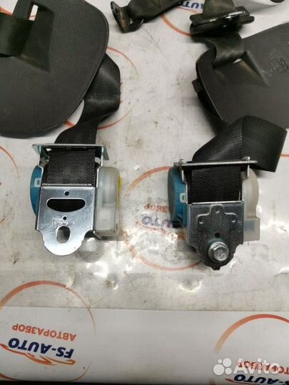 Ремень безопасности задний Hyundai Santa-Fe 2 2.2