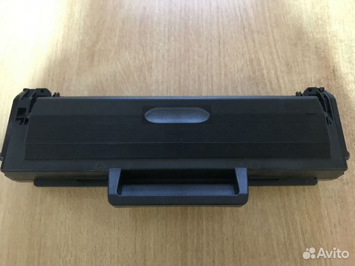 Картридж HP W1106 без чипа б/у