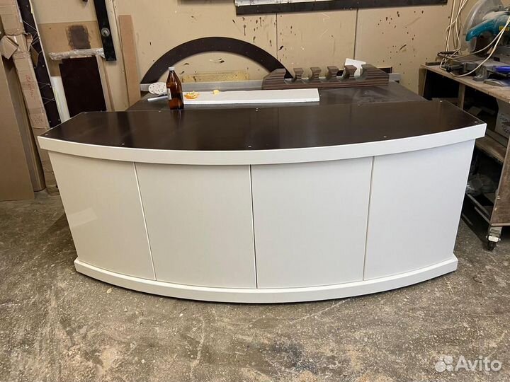 Аквариум панорамный 900 литров белый