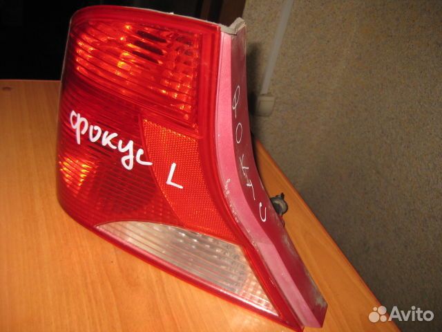 Фонарь задний левый Ford Focus I USA (1998 - 2005)