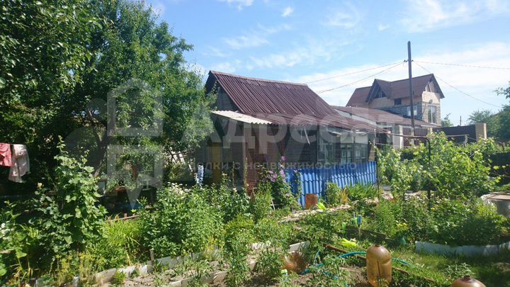 Дача 20 м² на участке 5,3 сот.