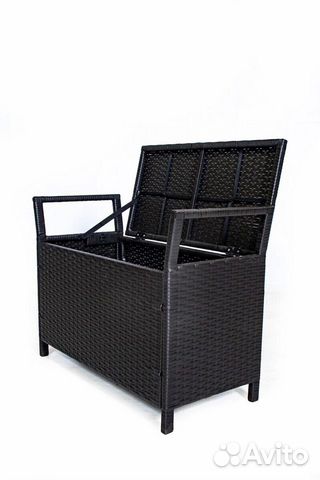 Сундук из ротанга для дома и дачи