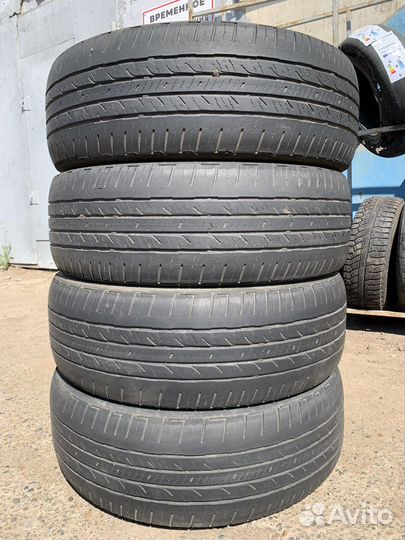 Bridgestone Dueler H/T 843 215/60 R17 96H