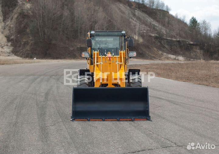 Фронтальный погрузчик Runmax 760Е, 2023